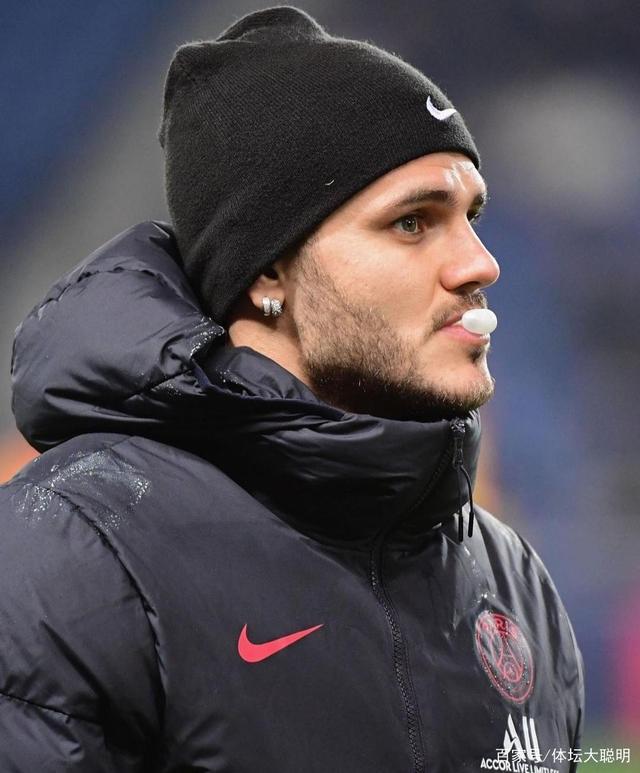 里昂今夜手感冰凉集结日勒沃库森调整名单以备葡超，尤文图斯强势反弹看傻球迷的简单介绍