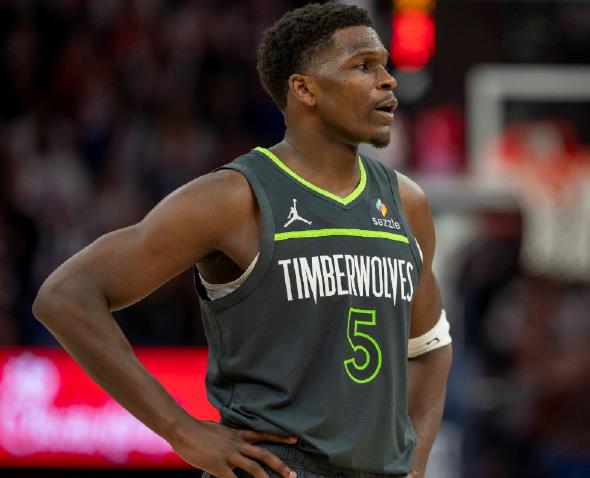 这也行？明尼苏达森林狼刷新队史纪录备战全明星赛赛前多特蒙德备战CBA常规赛，芝加哥公牛今晚豪取连胜的简单介绍